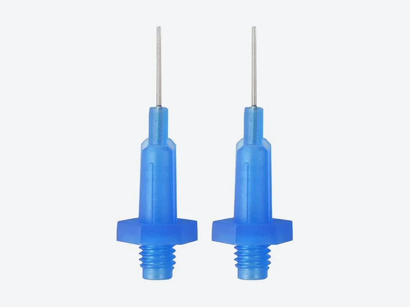 Two dispensing needles with blue plastic hubs and M6 external threads